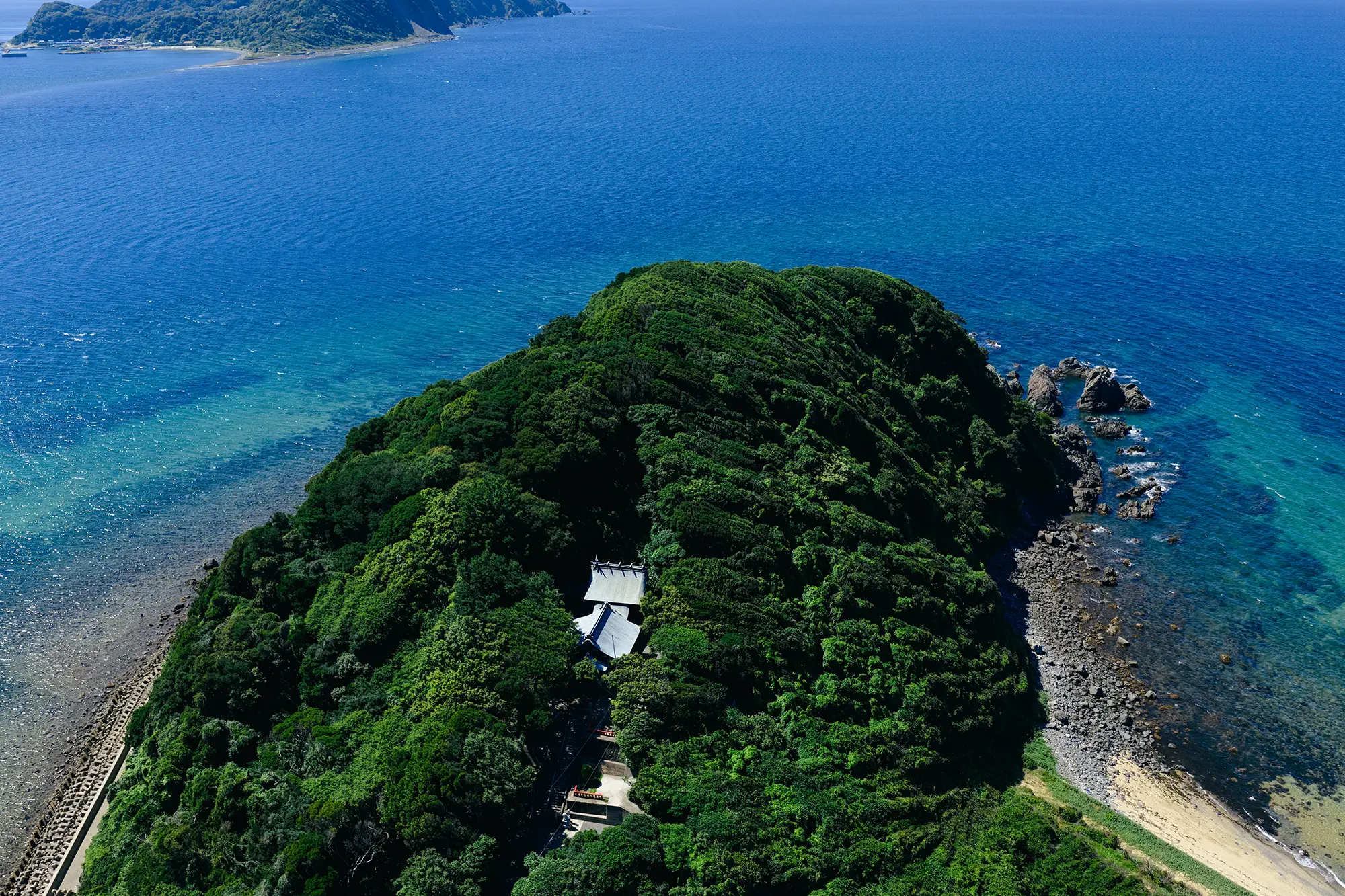自然が、祈りを生んだ-福岡県宗像市織幡神社(おりはたじんじゃ)