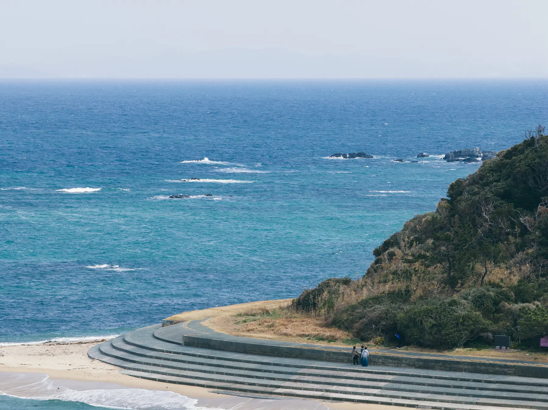 海の境界に置かれた社-福岡県志賀島神社